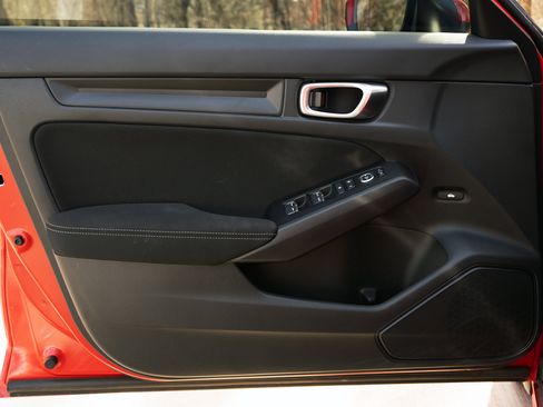 Used 2023 Honda Civic LX image 36