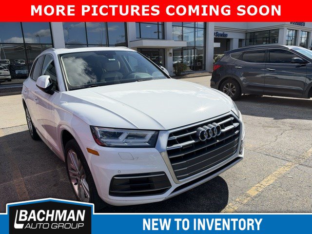 Used 2018 Audi Q5 2.0T Premium Plus w/ Premium Plus Package AWD/4WD image 2