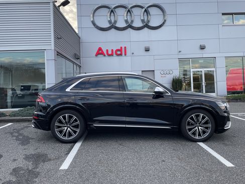 Certified 2023 Audi SQ8 Prestige AWD/4WD image 3
