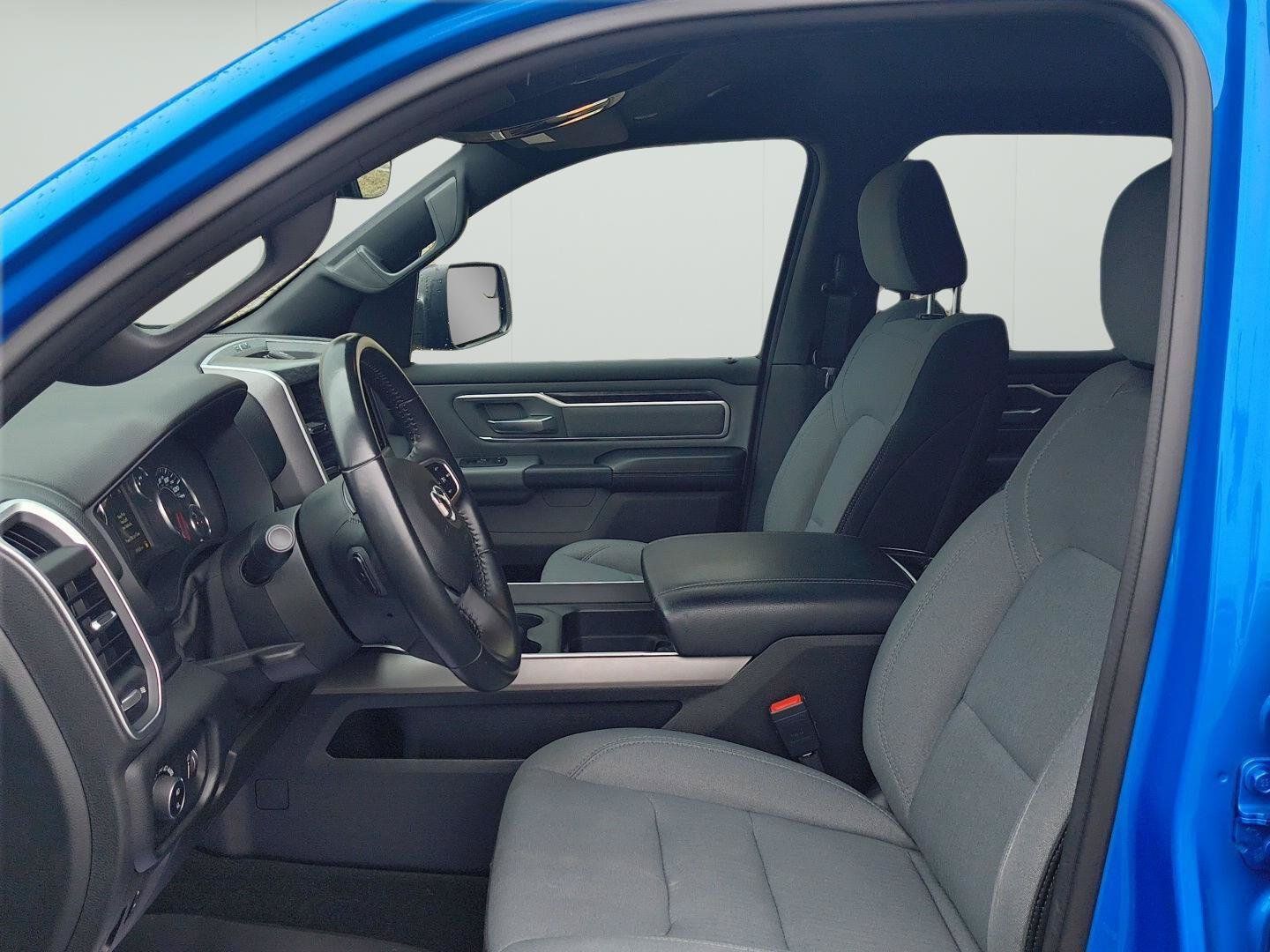 Used 2021 RAM 1500 Big Horn AWD/4WD image 5