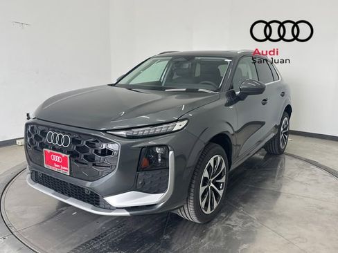 New 2026 Audi Q3 quattro 2.0T image 3