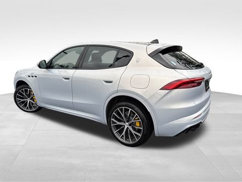 Used 2023 Maserati Grecale GT image 7