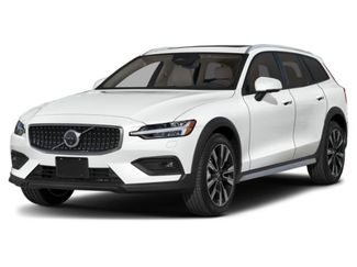 Used 2025 Volvo V60 B5 Cross Country Plus AWD/4WD video 1