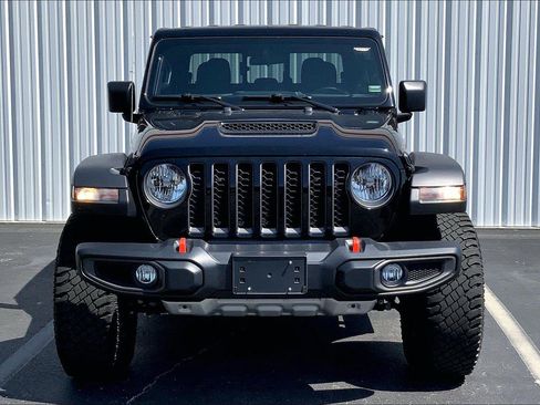 Used 2021 Jeep Gladiator Mojave w/ Cold Weather Group AWD/4WD image 3