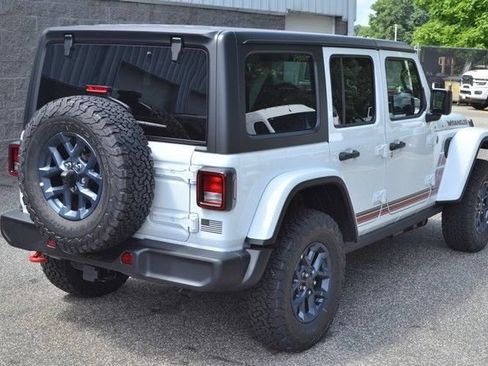 New 2026 Jeep Wrangler Unlimited Sport w/ Dual Top Group AWD/4WD image 8