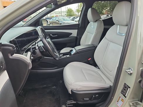 Used 2025 Hyundai Santa Cruz Limited AWD/4WD image 25
