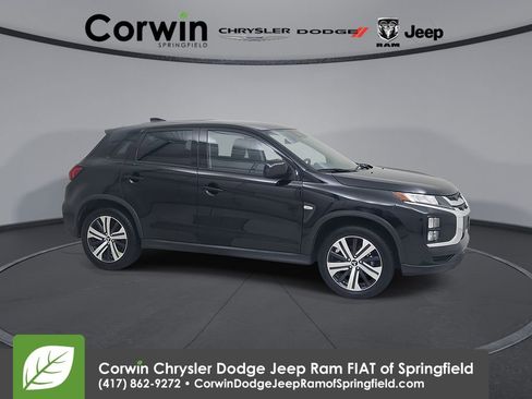 Used 2025 Mitsubishi Outlander Sport ES AWD/4WD image 1