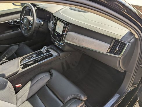 Certified 2023 Volvo S90 B6 Ultimate w/ Protection Package AWD/4WD image 20