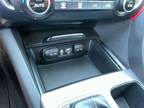 Used 2019 Kia Optima S w/ S Panoramic Sunroof Package image 32