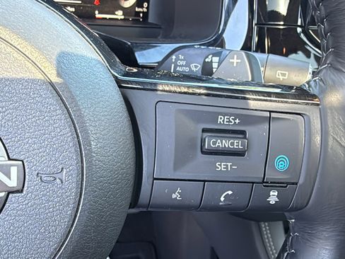 Certified 2022 Nissan Pathfinder Platinum w/ Cargo Package image 11