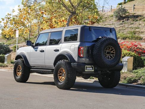 Used 2021 Ford Bronco Wildtrak image 4