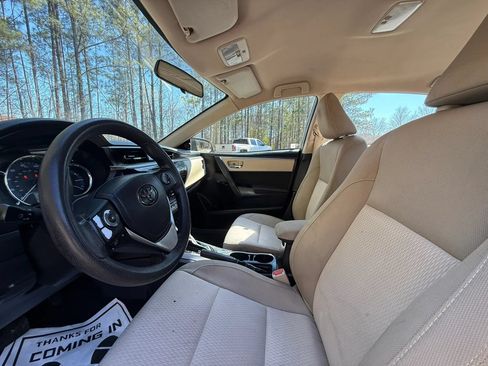 Used 2014 Toyota Corolla LE FWD image 15