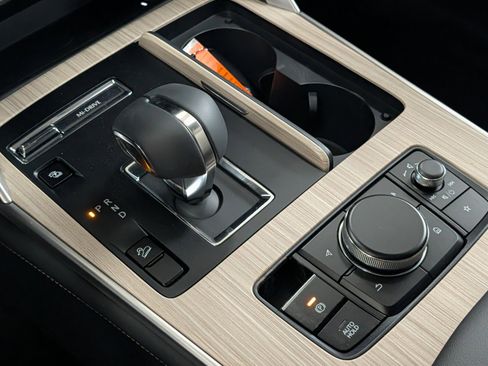 New 2026 MAZDA CX-90 Plug-In Hybrid w/ Preferred image 25