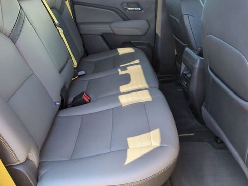 Certified 2024 Chevrolet Colorado ZR2 w/ ZR2 Convenience Package III AWD/4WD image 26
