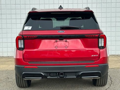 New 2026 Ford Explorer ST-Line w/ ST-Line Street Pack AWD/4WD image 5