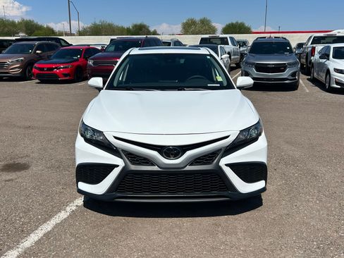 Used 2023 Toyota Camry SE w/ Convenience Package FWD image 7