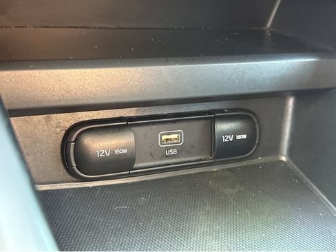 Used 2023 Kia Soul LX w/ Option Group 015 FWD image 25