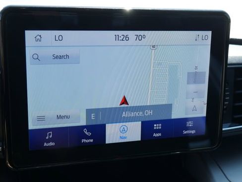 Used 2022 Ford Explorer XLT w/ Equipment Group 202A AWD/4WD image 4
