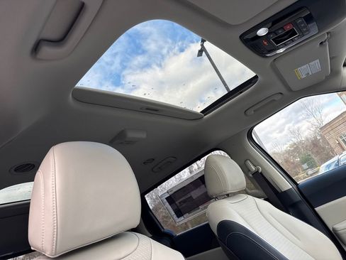 New 2026 Kia Carnival SX Prestige FWD image 14