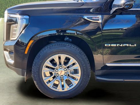 New 2026 GMC Yukon XL Denali AWD/4WD image 6