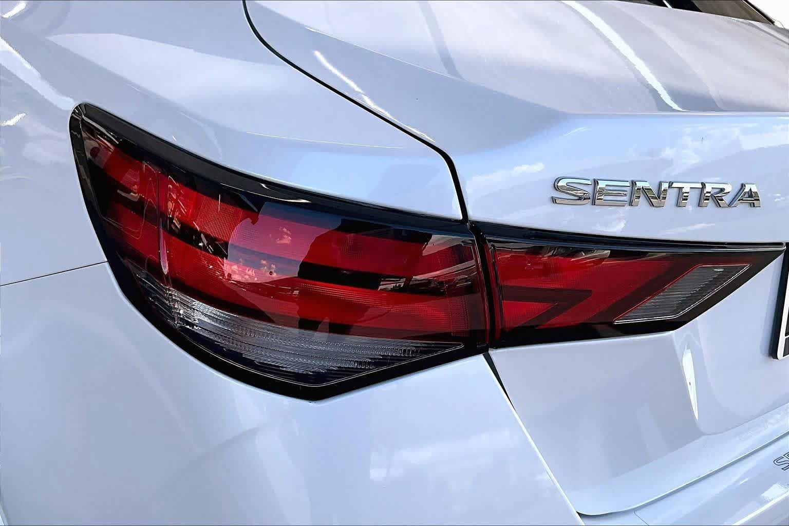 Used 2023 Nissan Sentra SV w/ All-Weather Package FWD image 29