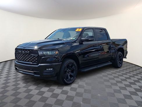 Used 2025 RAM 1500 Big Horn AWD/4WD image 3