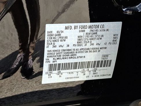 Certified 2024 Lincoln Aviator Black Label AWD/4WD image 27