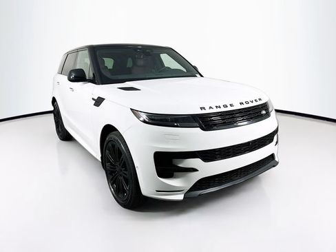 New 2026 Land Rover Range Rover Sport Dynamic SE AWD/4WD image 3