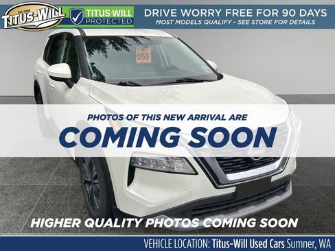 Used 2023 Nissan Rogue SV image 1