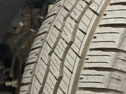 Used 2021 Chevrolet Silverado 1500 High Country w/ Technology Package image 37