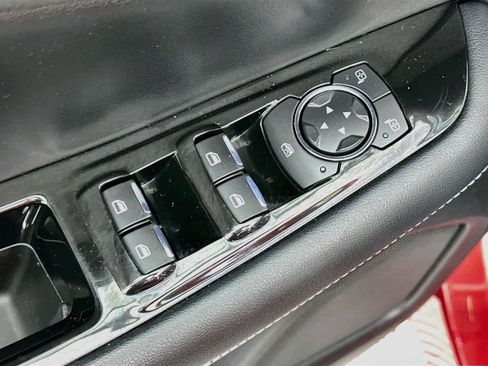 Used 2015 Ford Edge Sport w/ Equipment Group 401A FWD image 22