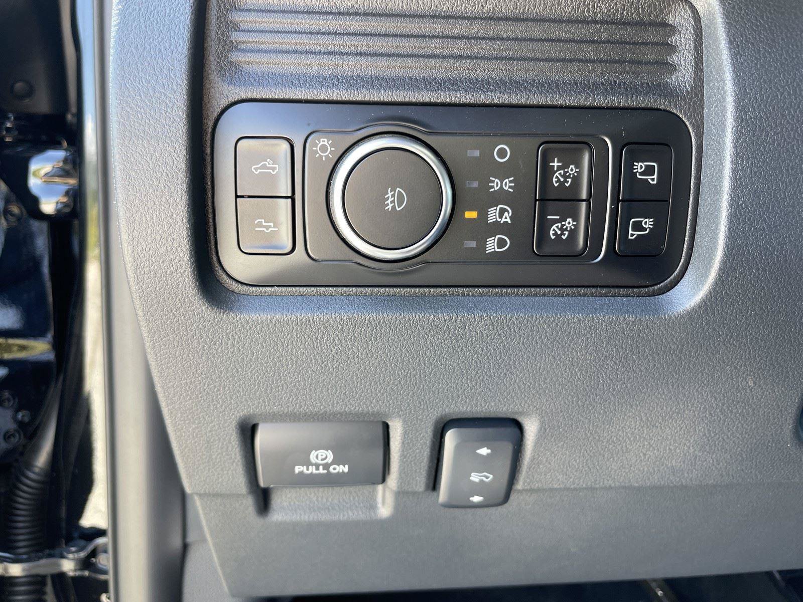 New 2026 Ford F250 Platinum AWD/4WD image 21