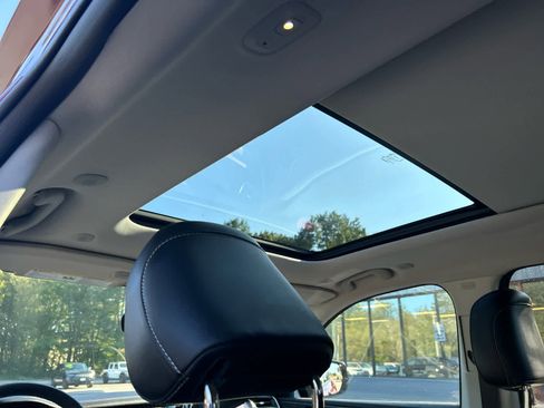 Used 2023 Jeep Grand Cherokee image 51