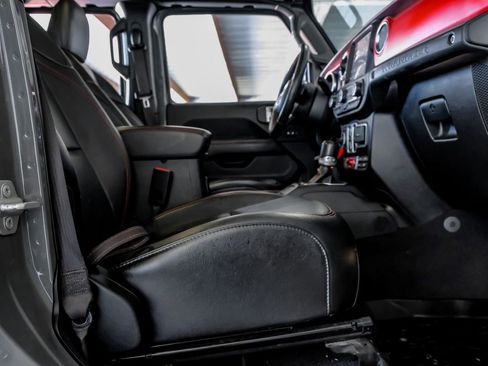 Used 2020 Jeep Wrangler Unlimited Rubicon image 32