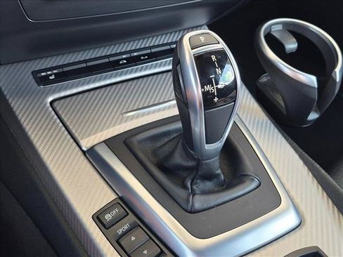 Used 2016 BMW Z4 sDrive35i RWD image 12