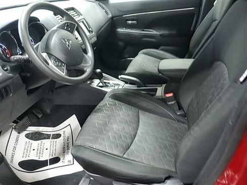 Used 2023 Mitsubishi Outlander Sport ES AWD/4WD image 6