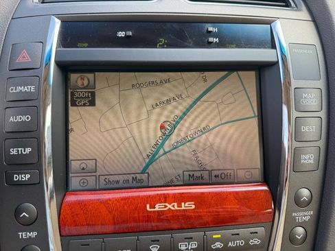 Used 2011 Lexus ES 350 FWD image 24