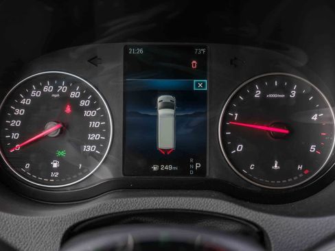 Used 2025 Mercedes-Benz Sprinter 3500 image 24