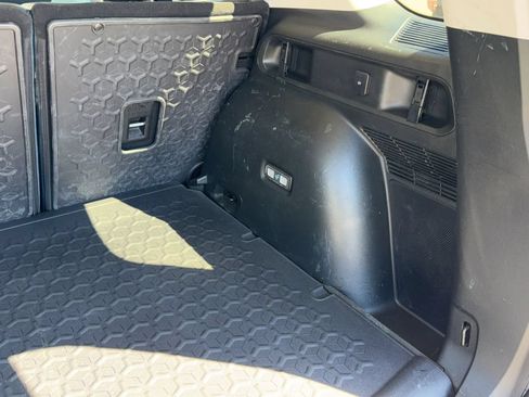Used 2022 Ford Bronco Sport Outer Banks w/ Tech Package AWD/4WD image 39