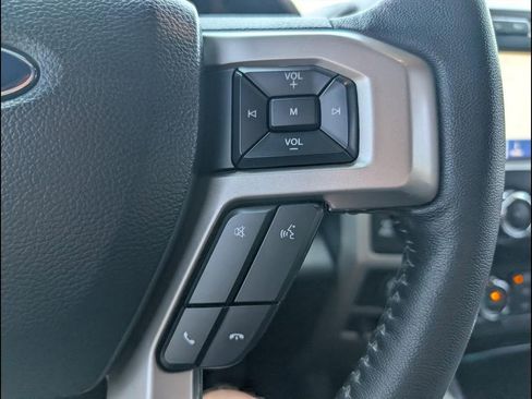 Used 2020 Ford F150 Lariat AWD/4WD image 14