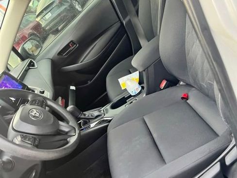 Used 2025 Toyota Corolla LE image 12