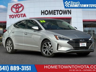Used 2020 Hyundai Elantra Limited w/ Ultimate Package 03