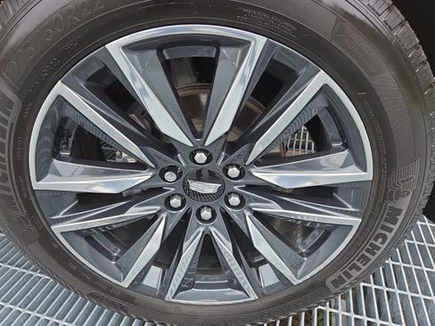 Used 2021 Cadillac Escalade Sport Platinum AWD/4WD image 31