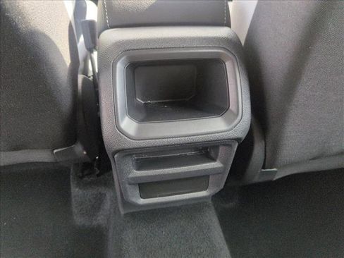 Used 2023 Volkswagen Taos S image 17