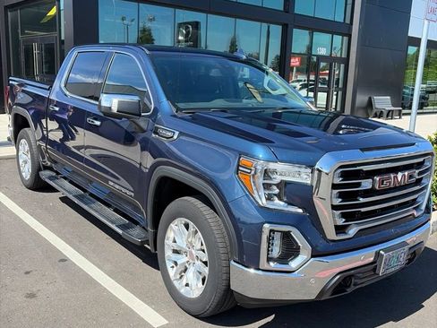 Used 2019 GMC Sierra 1500 SLT w/ SLT Premium Plus Package AWD/4WD image 3