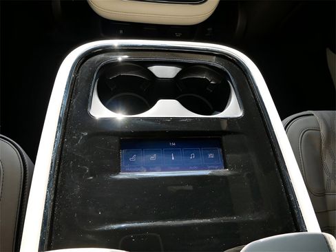 Used 2024 Lincoln Navigator L Black Label image 17