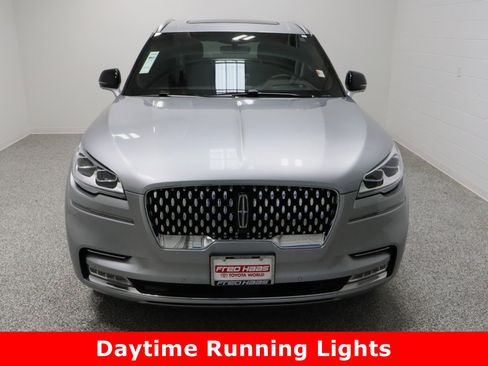 Used 2023 Lincoln Aviator Black Label w/ Dynamic Handling Package image 3