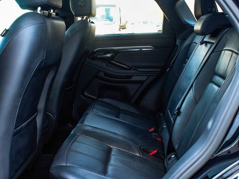 Used 2023 Land Rover Range Rover Evoque R-Dynamic S AWD/4WD image 34