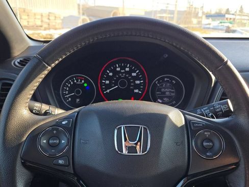 Used 2021 Honda HR-V Sport image 26