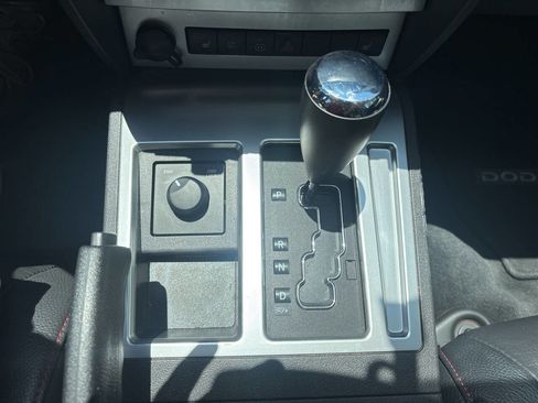 Used 2007 Dodge Nitro R/T AWD/4WD image 35